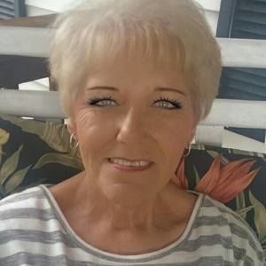 Meet your Posher, Phyllis